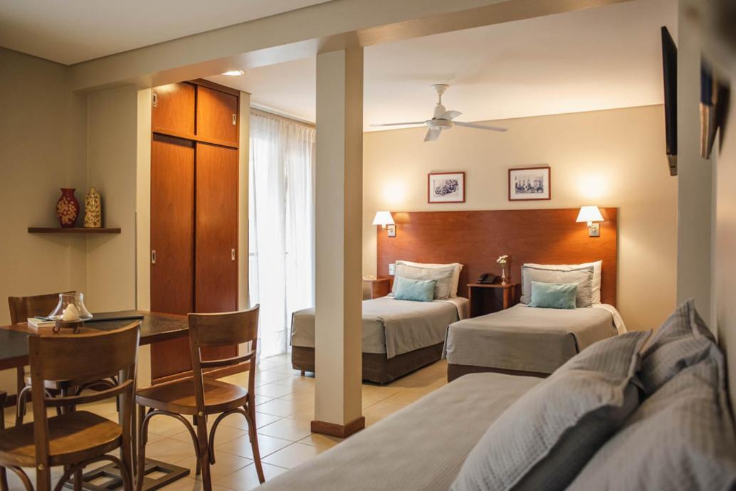 Donsuites 科连特斯 外观 照片
