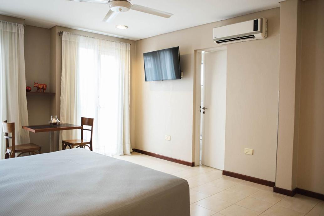 Donsuites 科连特斯 外观 照片